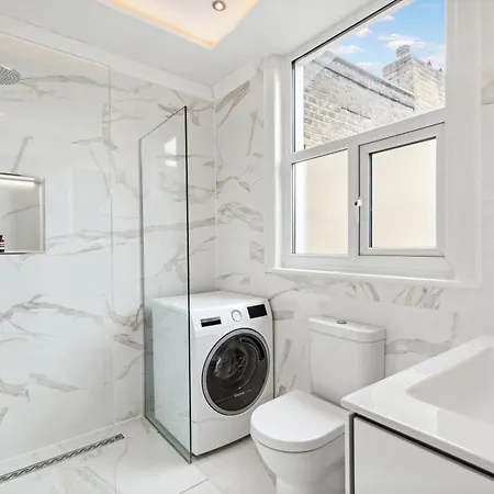 Spacious And Bright 1 Bedroom Flat Londres Exterior foto